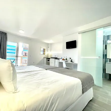 Cozy Standard Studio, Wifi, Pool, Near Beach In Puerto De La Cruz Apartamento Puerto de la Cruz (Tenerife)